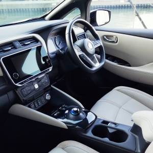 実は風水的に最悪らしい。車にあると人気運がガクッと下がるもの5選