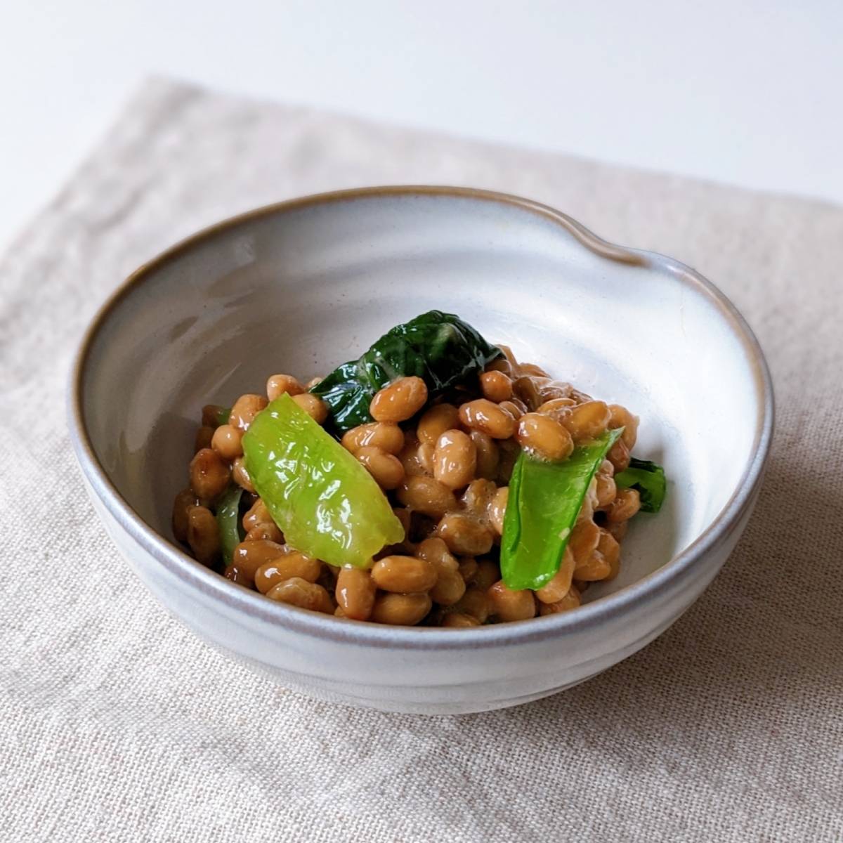 タカノフーズ公式の「青菜納豆」のレシピ