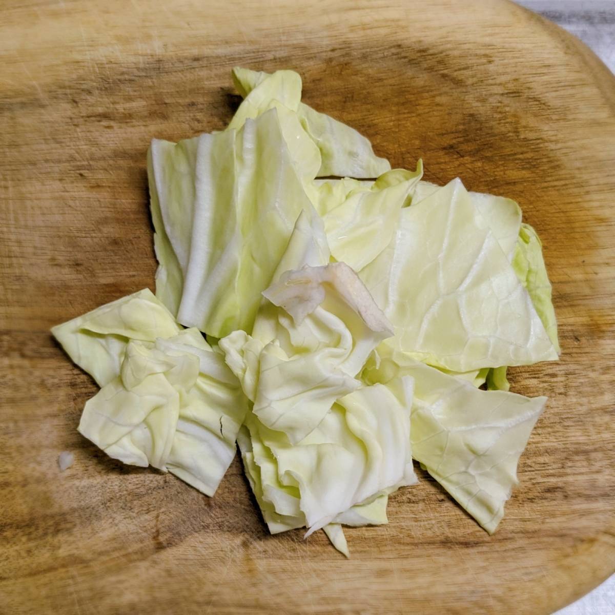 ニッスイ公式の「活ちくわとキャベツのゆずマヨ和え」のレシピ