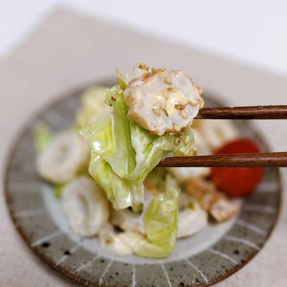 ニッスイ公式の「活ちくわとキャベツのゆずマヨ和え」のレシピ