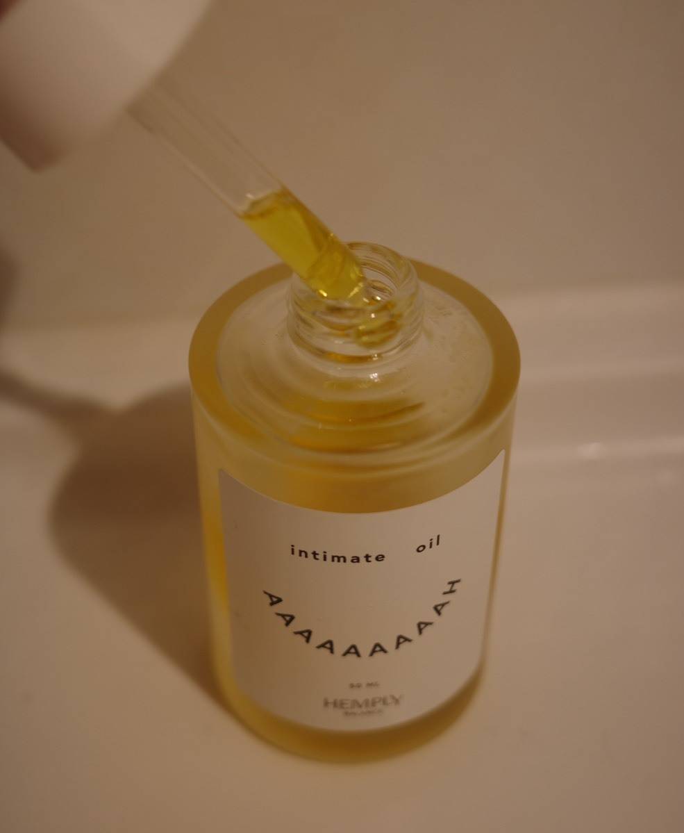 ヘンプリーバランス(Hemply Balance) CBD インティメイトオイル