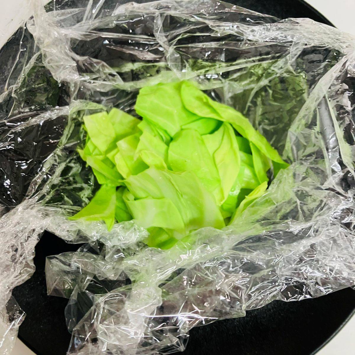 タカノフーズ公式の「キャベツ納豆 粒マスタード和え」のレシピ