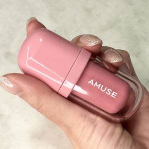  オトナ女子におすすめ♡ローズのティントで上品なのに今っぽい唇に 