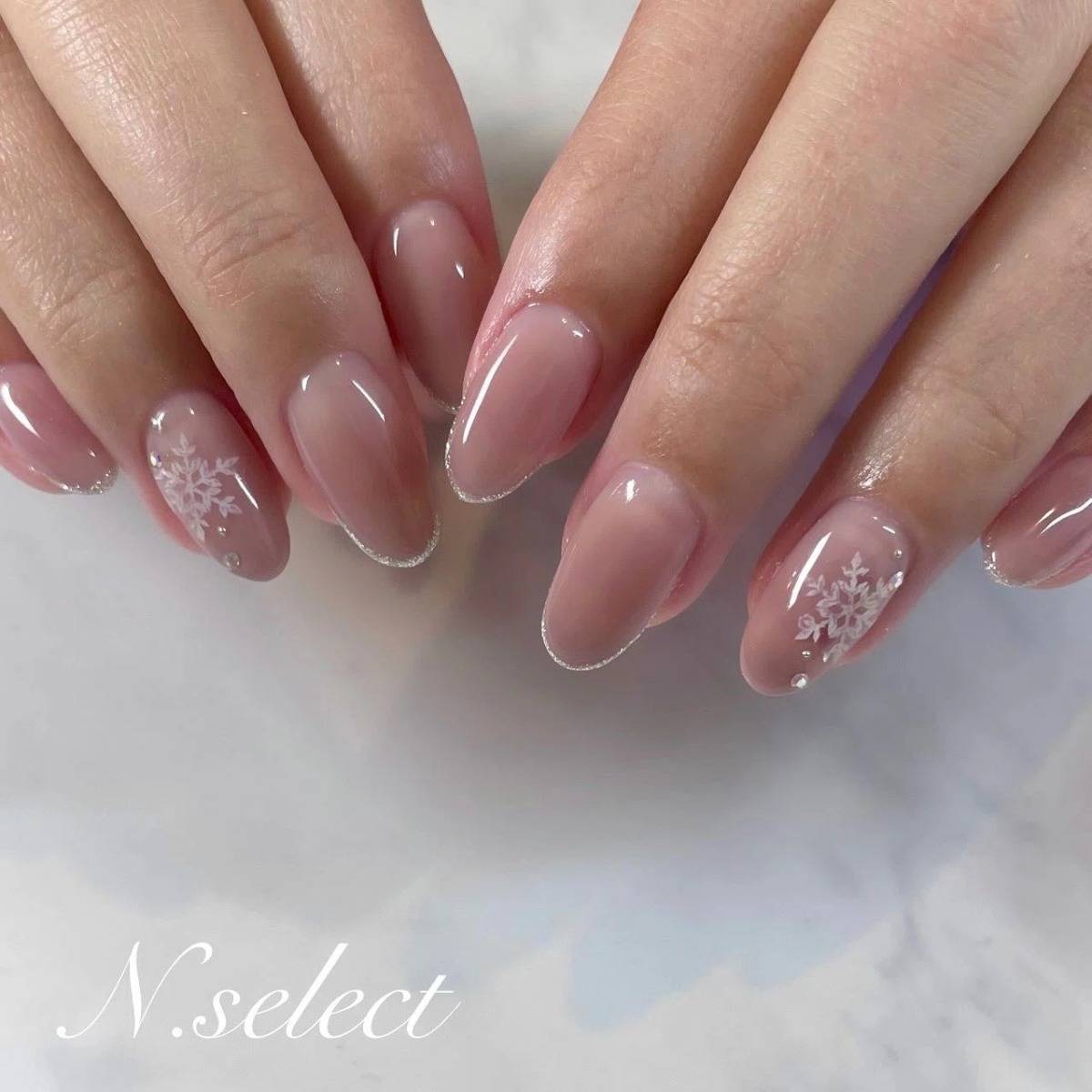 ベージュ×ラメネイル