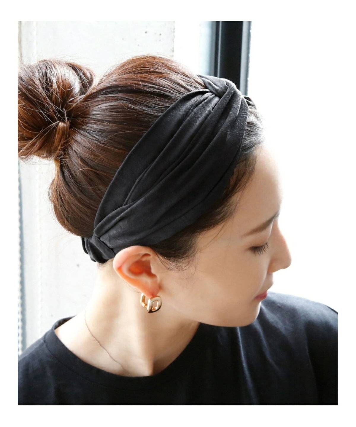 お団子とヘアバンド