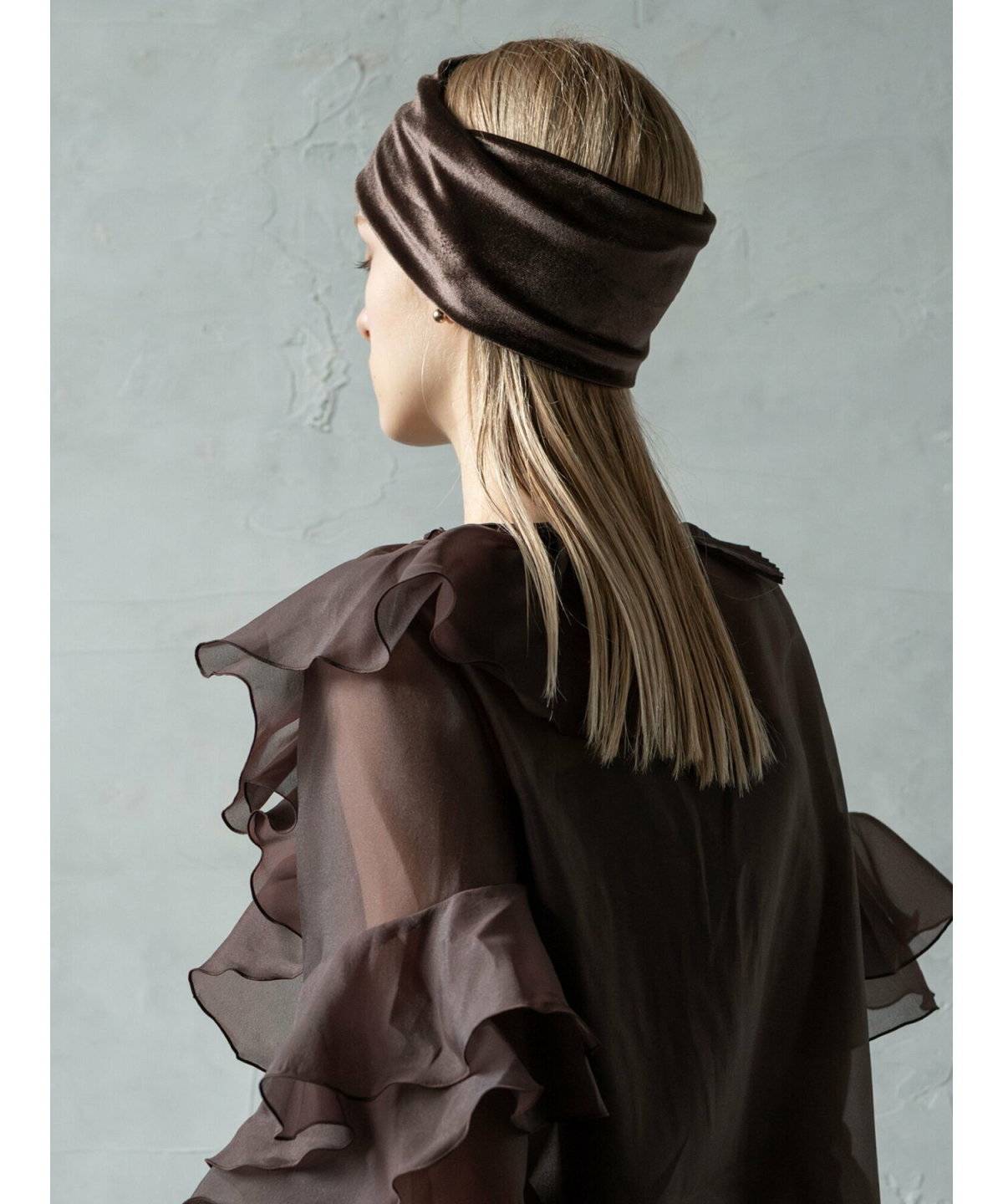 ヘアバンドコーデ