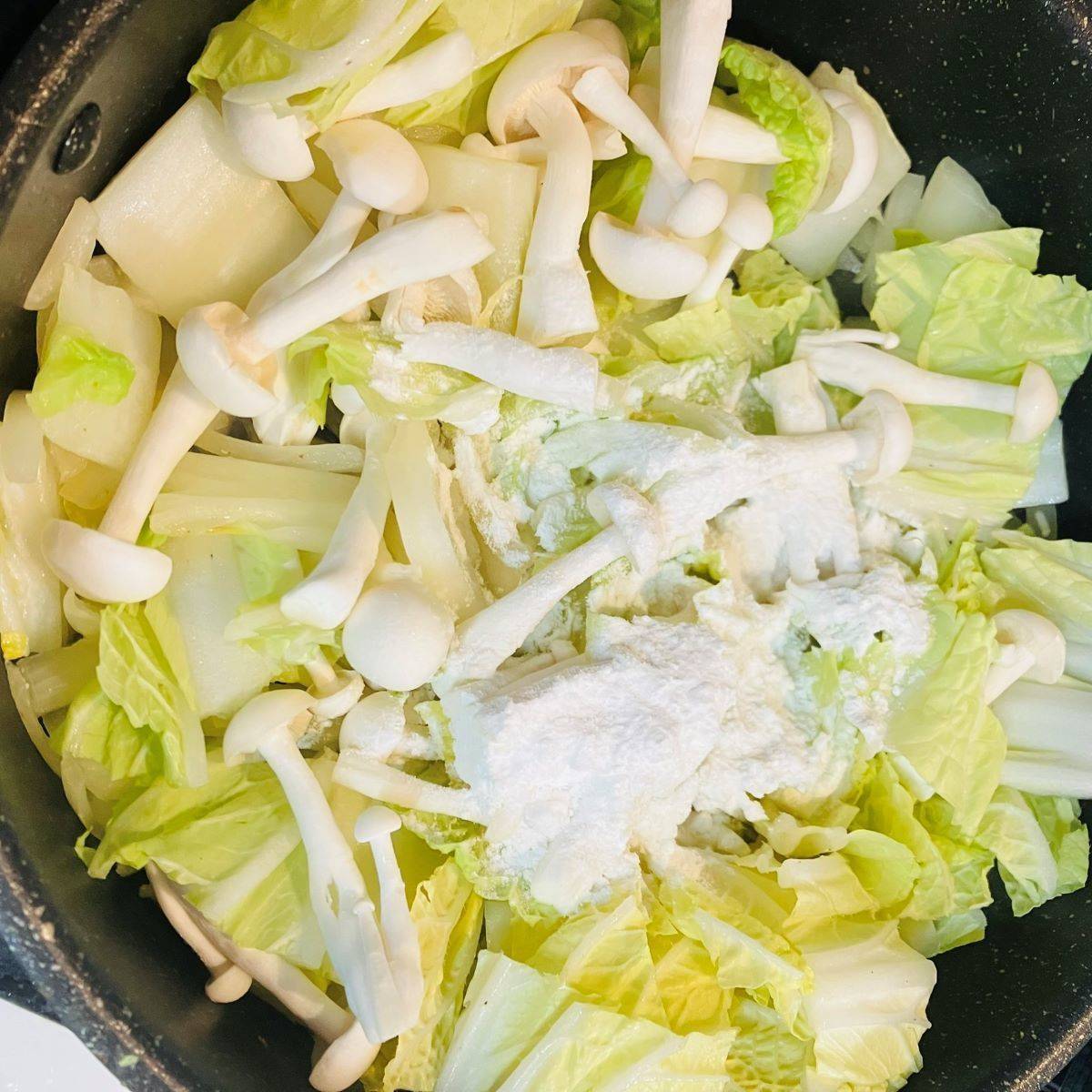 JAグループ公式の「冬にぴったり！ホタテと白菜のクリーム煮」のレシピ