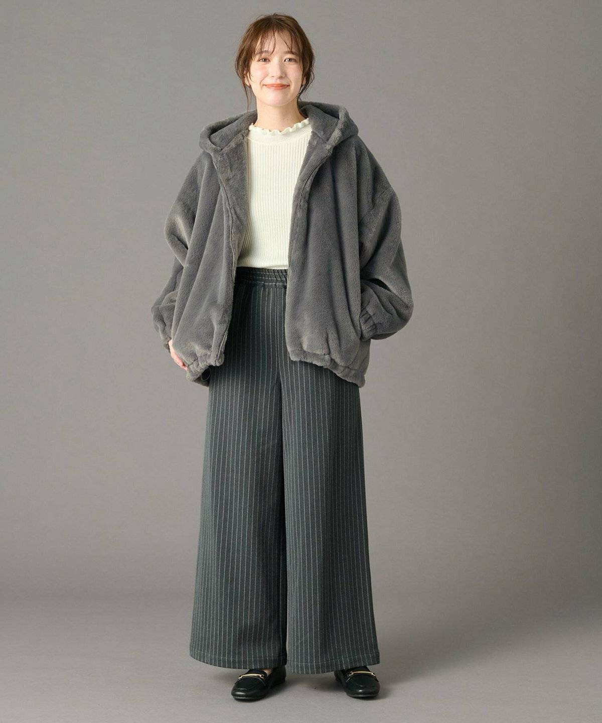 ファーコート×リブパンツ