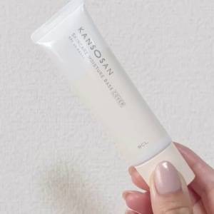 冬のメイク前にこれ1本。カサつくときは「乾燥さん下地」を使うのがいい感じ♪