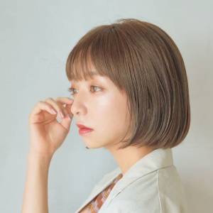  シンプルな丸みボブ 