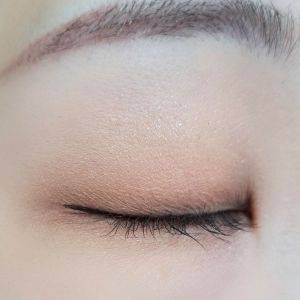 今っぽいメイクになるよ。ドラッグストアで買うべき神アイシャドウ5選