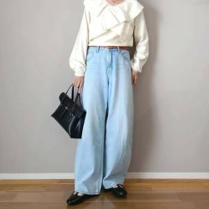 【2025年12月】こう着ると、老け見えしない！冬のデニムパンツコーデ5選