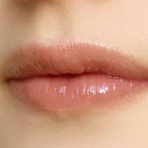  rom&nd「グラスティングカラーグロス」 