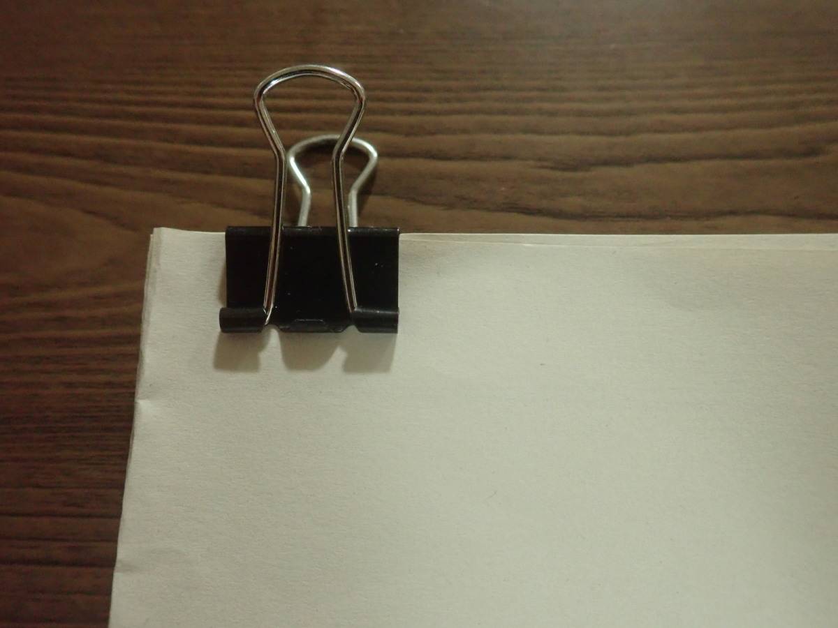 ダイソーのダブルクリップ