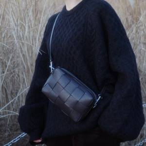 収納力も品も手に入る♡大人の理想バッグ「IACUCCI」ミニショルダー