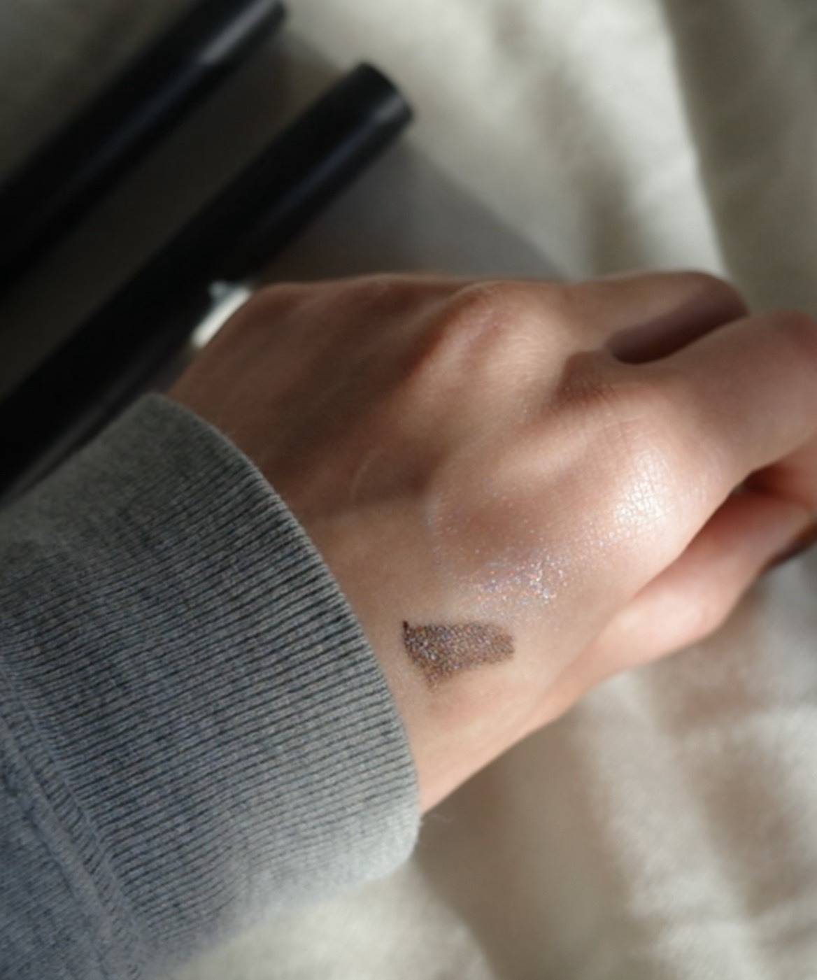 ANOI アイブロウマスカラ