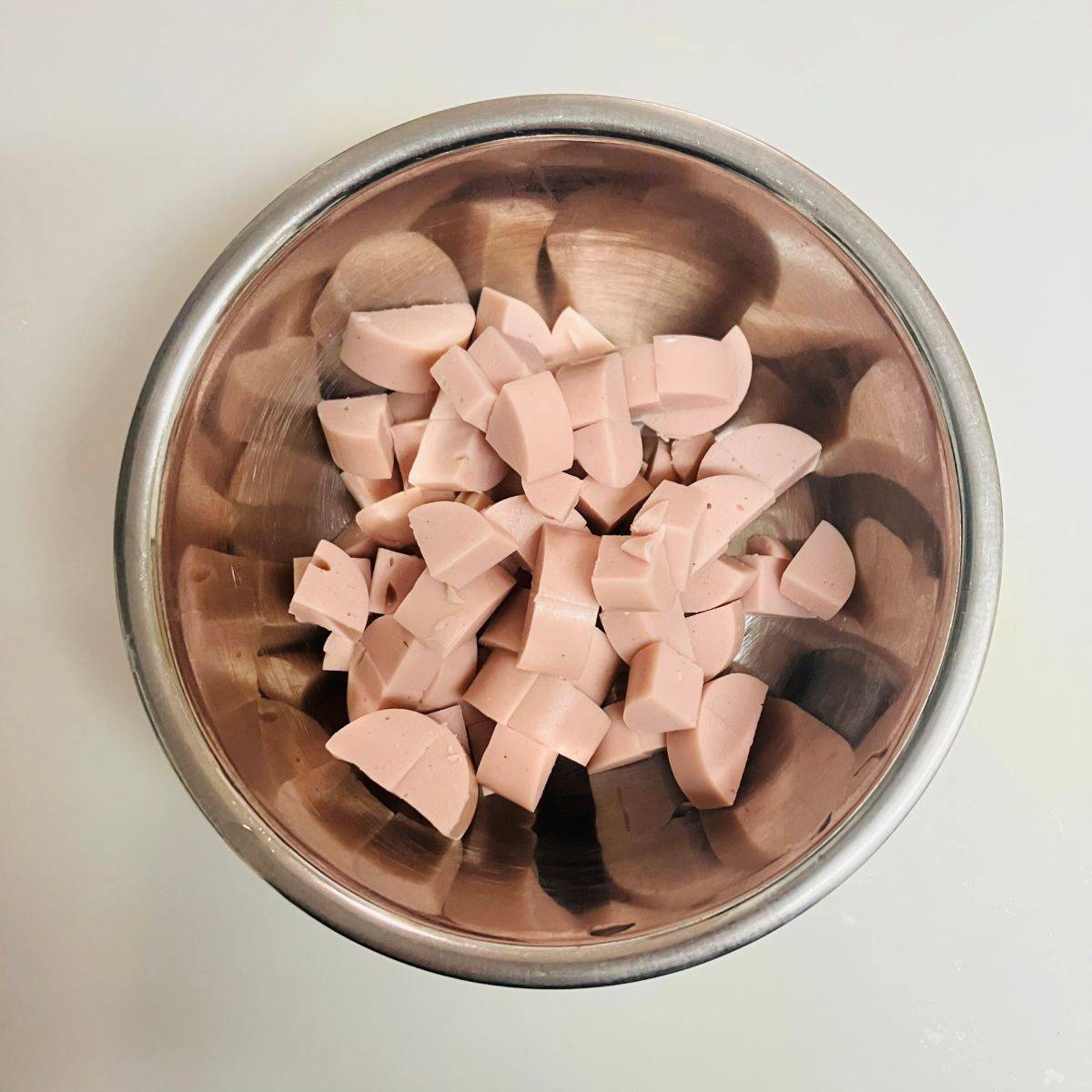 ニッスイ公式の「おさかなのソーセージで「3種のアレンジおにぎり」」のレシピ