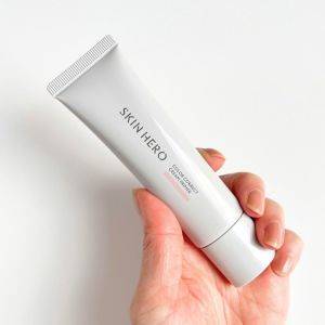  SKIN HERO 顔色改善クリーム下地  01血色感ピンク 