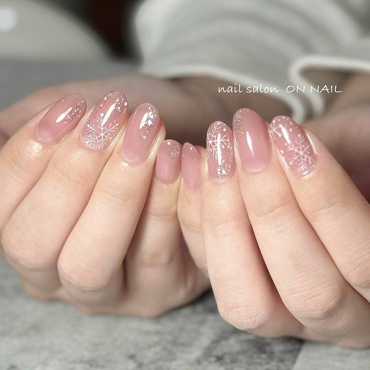 クリアピンクネイル