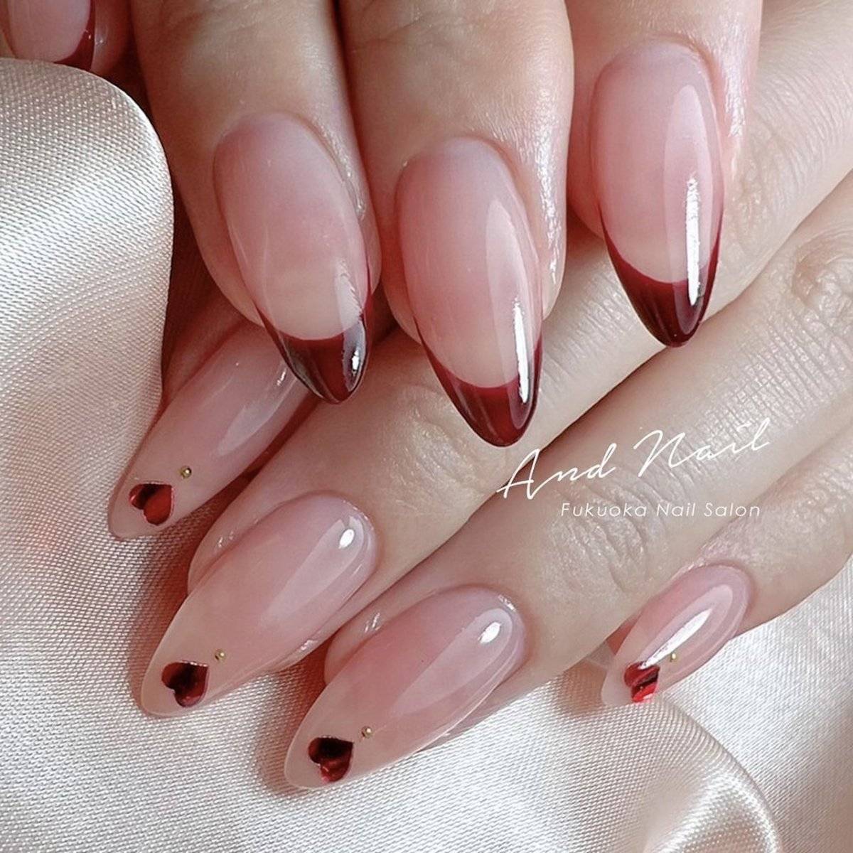 クリアピンクネイル