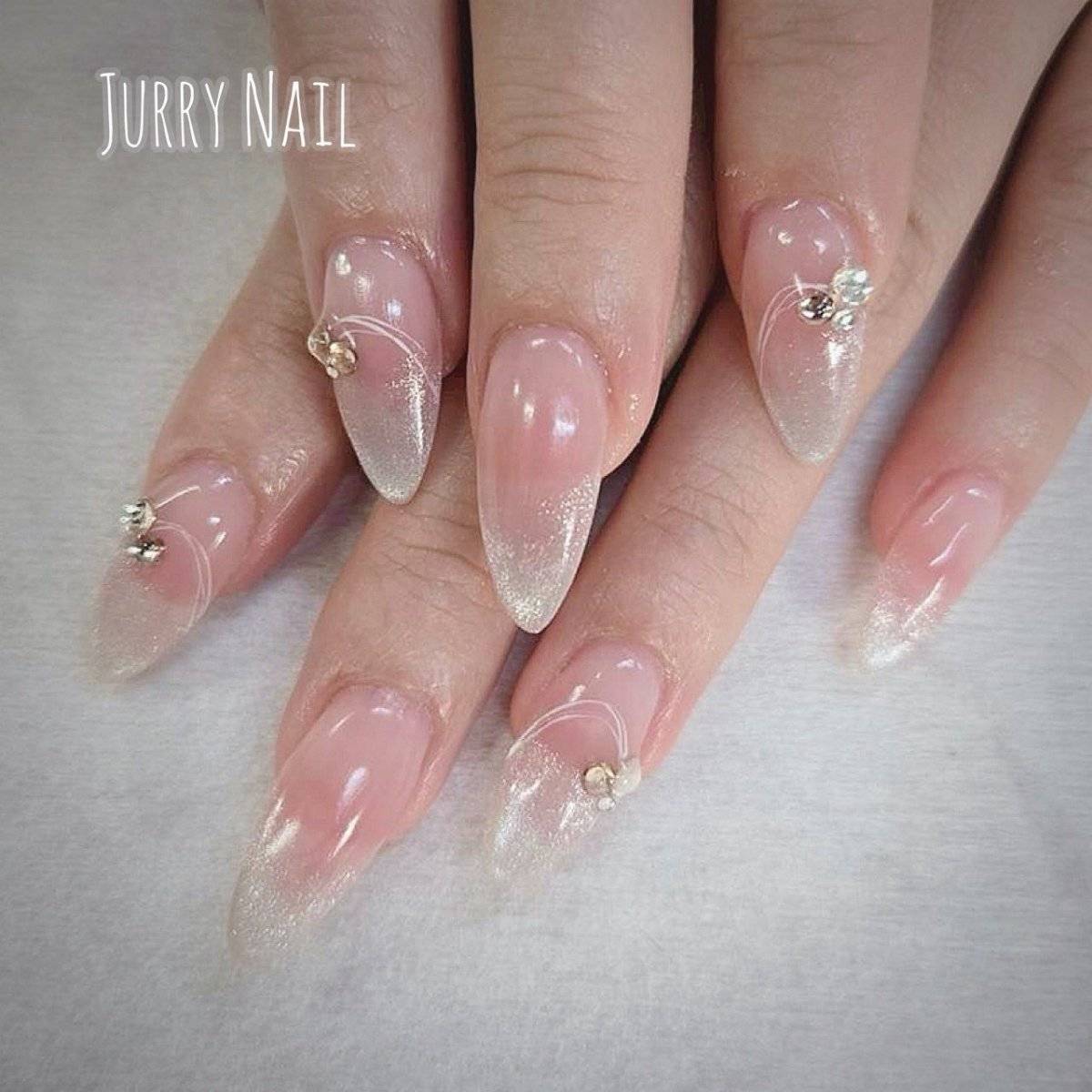 ベビーピンクネイル