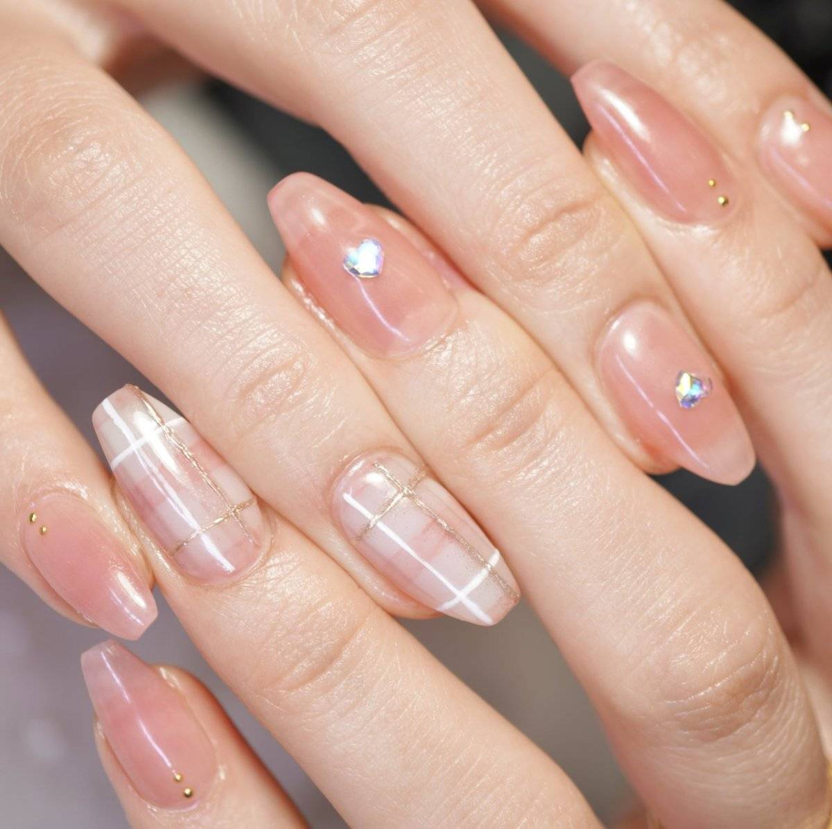 ピーチピンクネイル