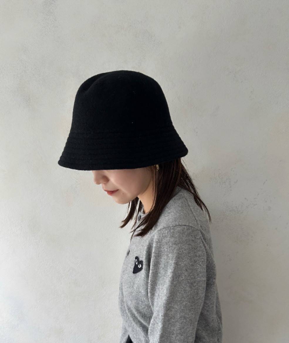 バケットハットコーデ