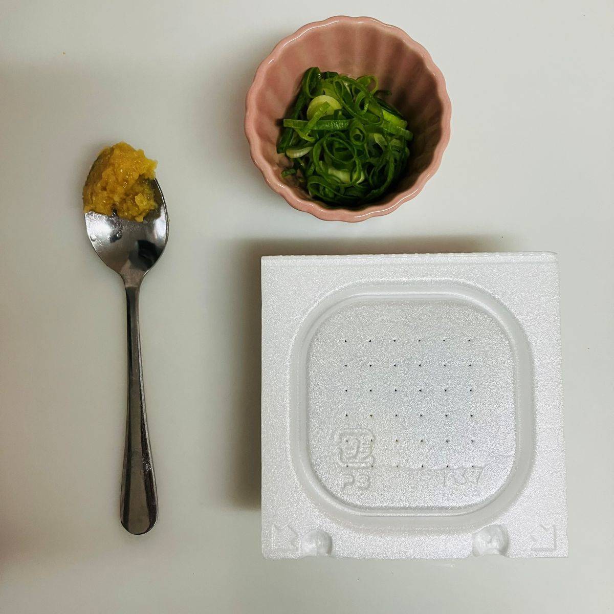 タカノフーズ公式の「味噌ねぎ納豆」のレシピ