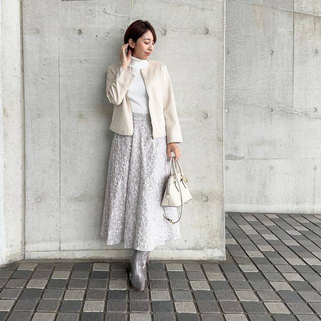 淡色でまとめる♡