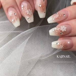  コーラルピンクネイル 