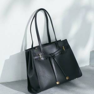 大人女子が持っても恥ずかしくない！上品バッグ5選〜2026年冬〜