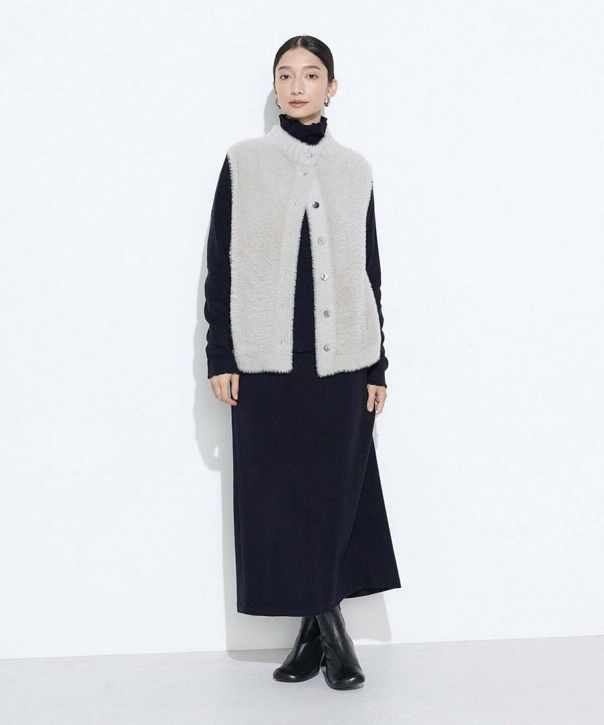 タートルネックを着た女性