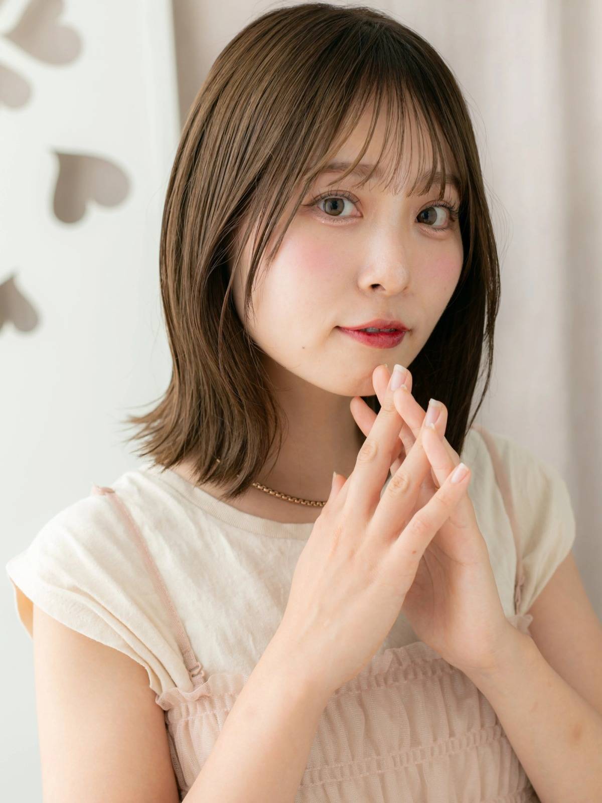 くびれミディアムボブ