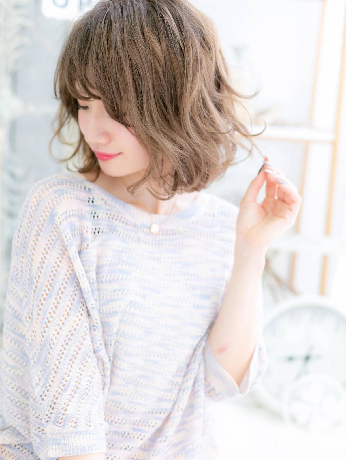 くせ毛風シフォンウェーブボブ