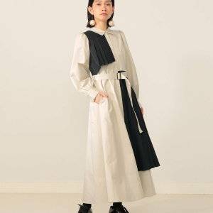  ワンピースコーデの女性 