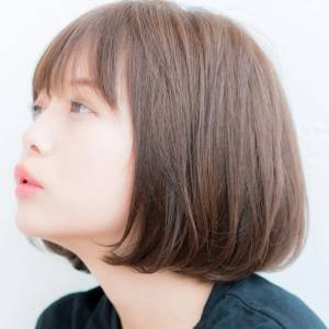  シンプル丸みボブ 