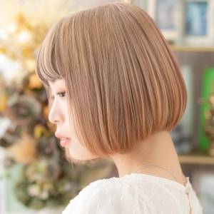  外国人風ハイトーンボブ 