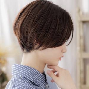  うざバングの丸みショート 