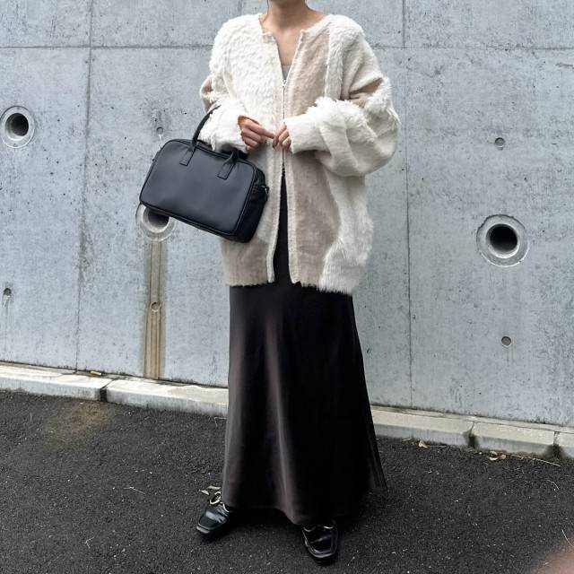 カラーブロックカーディガンを主役にする♡