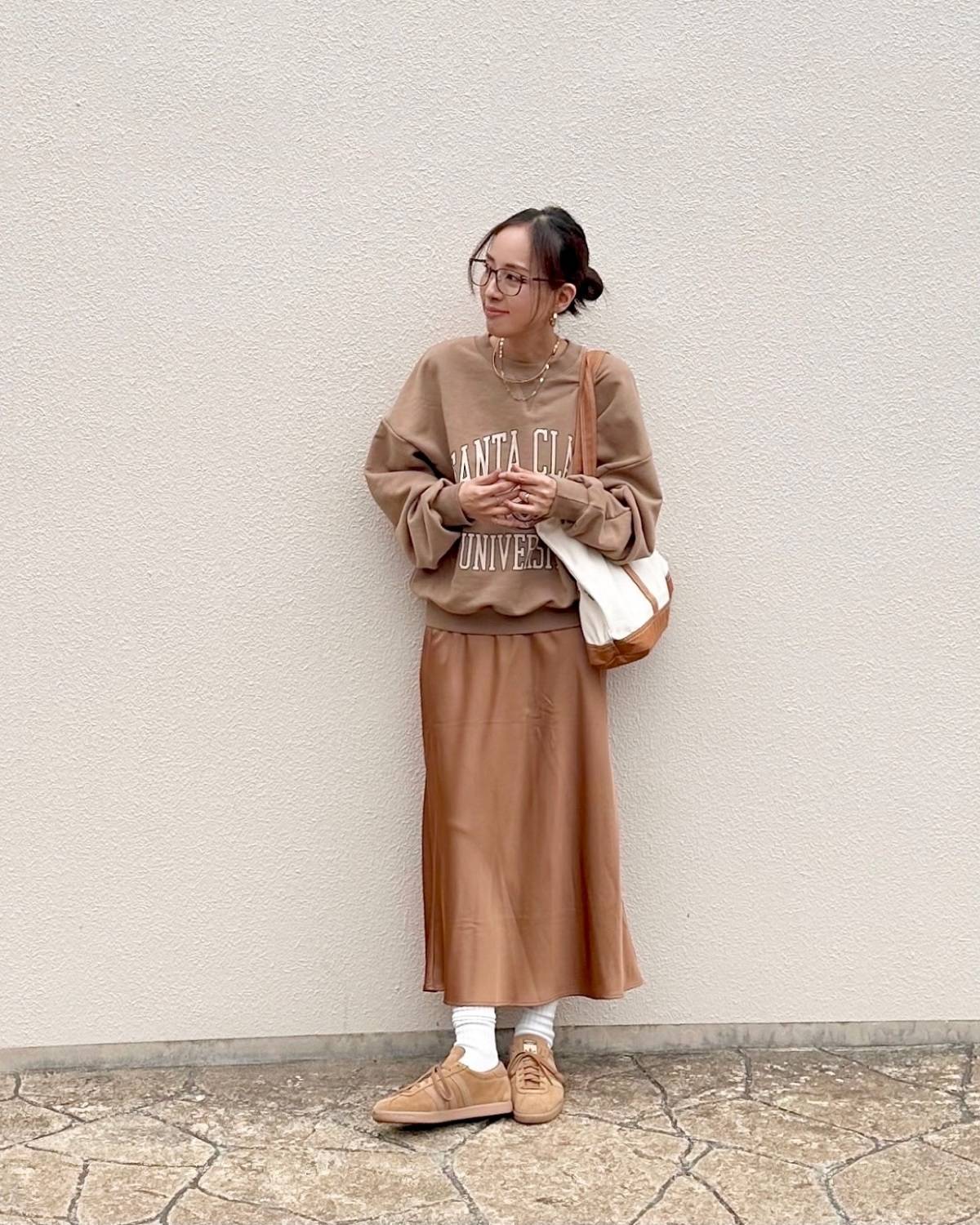 キャメルベージュのワントーンコーデ