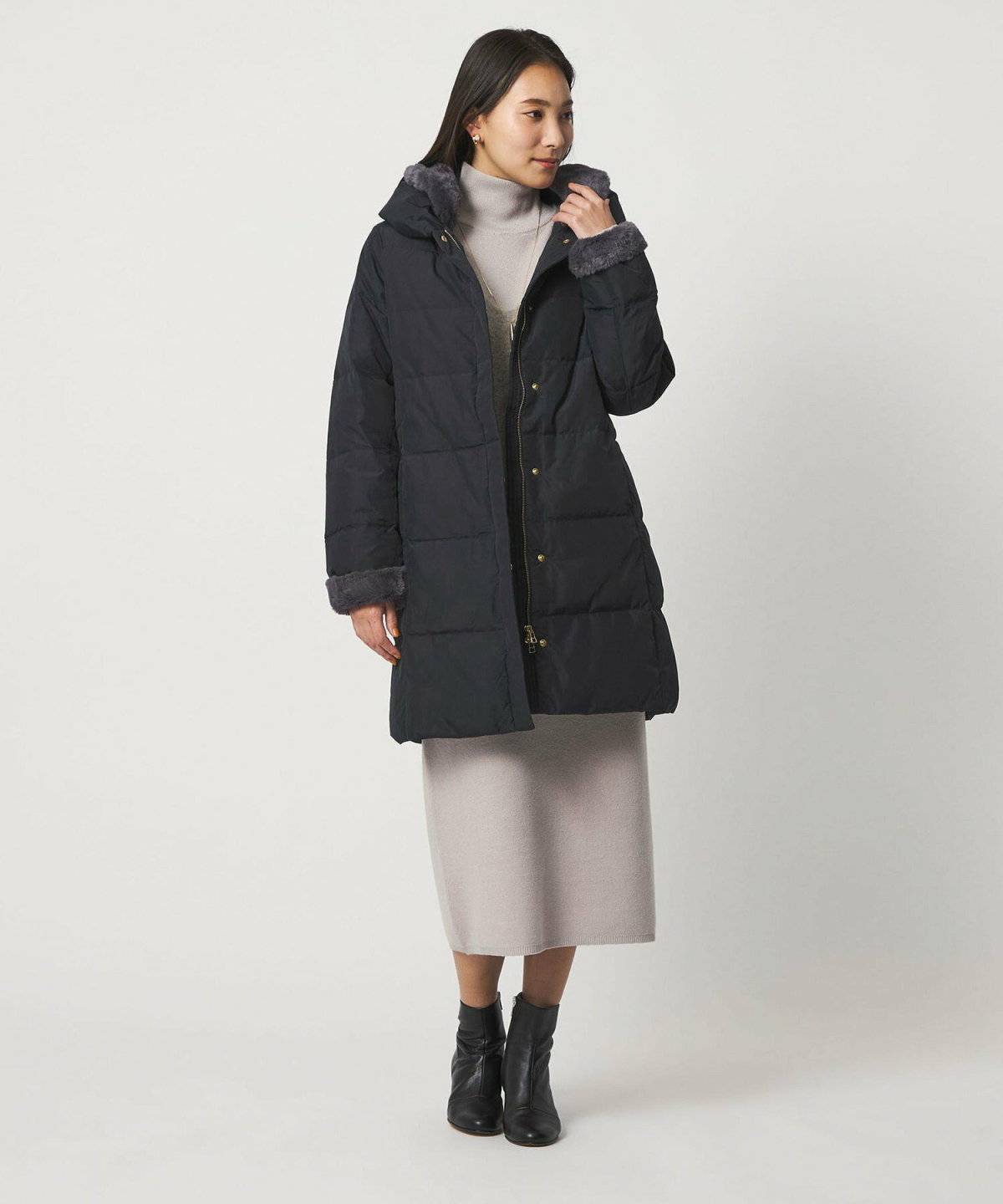 ワンピース×ボリュームダウンジャケットコーデ