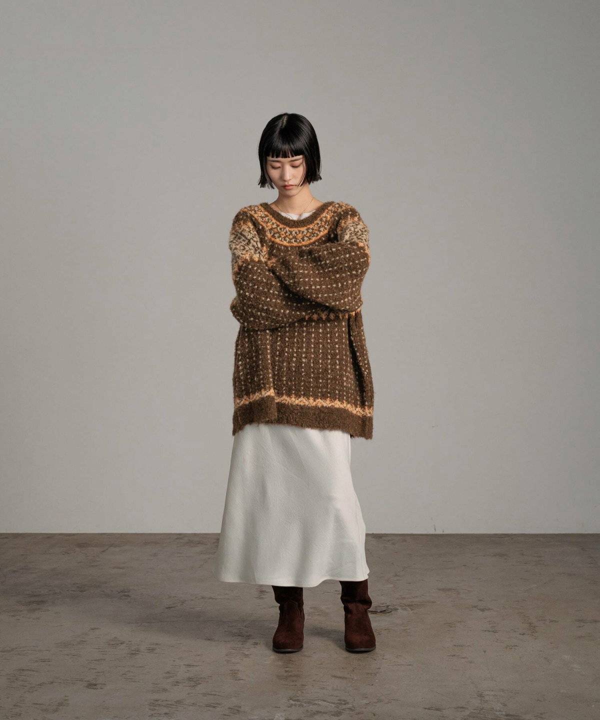 スカートコーデの女性