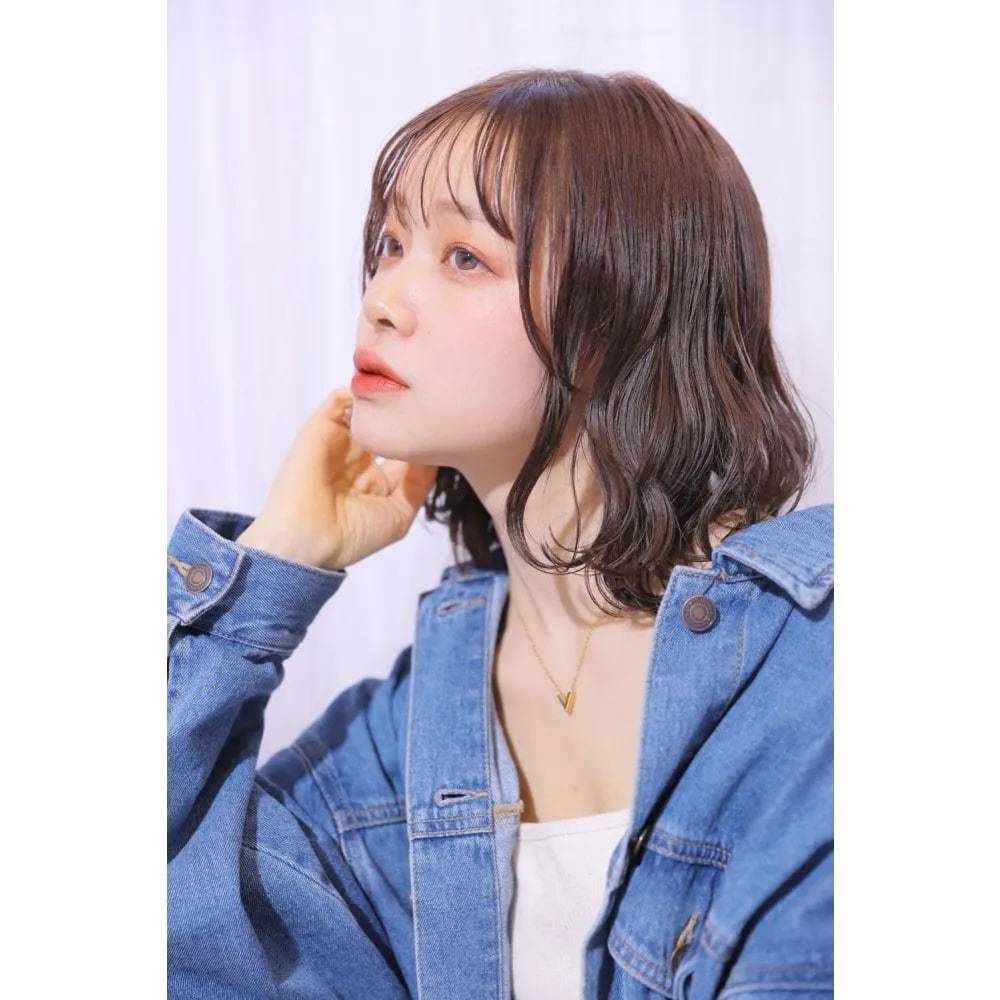 柔らかウェーブの大人ボブ