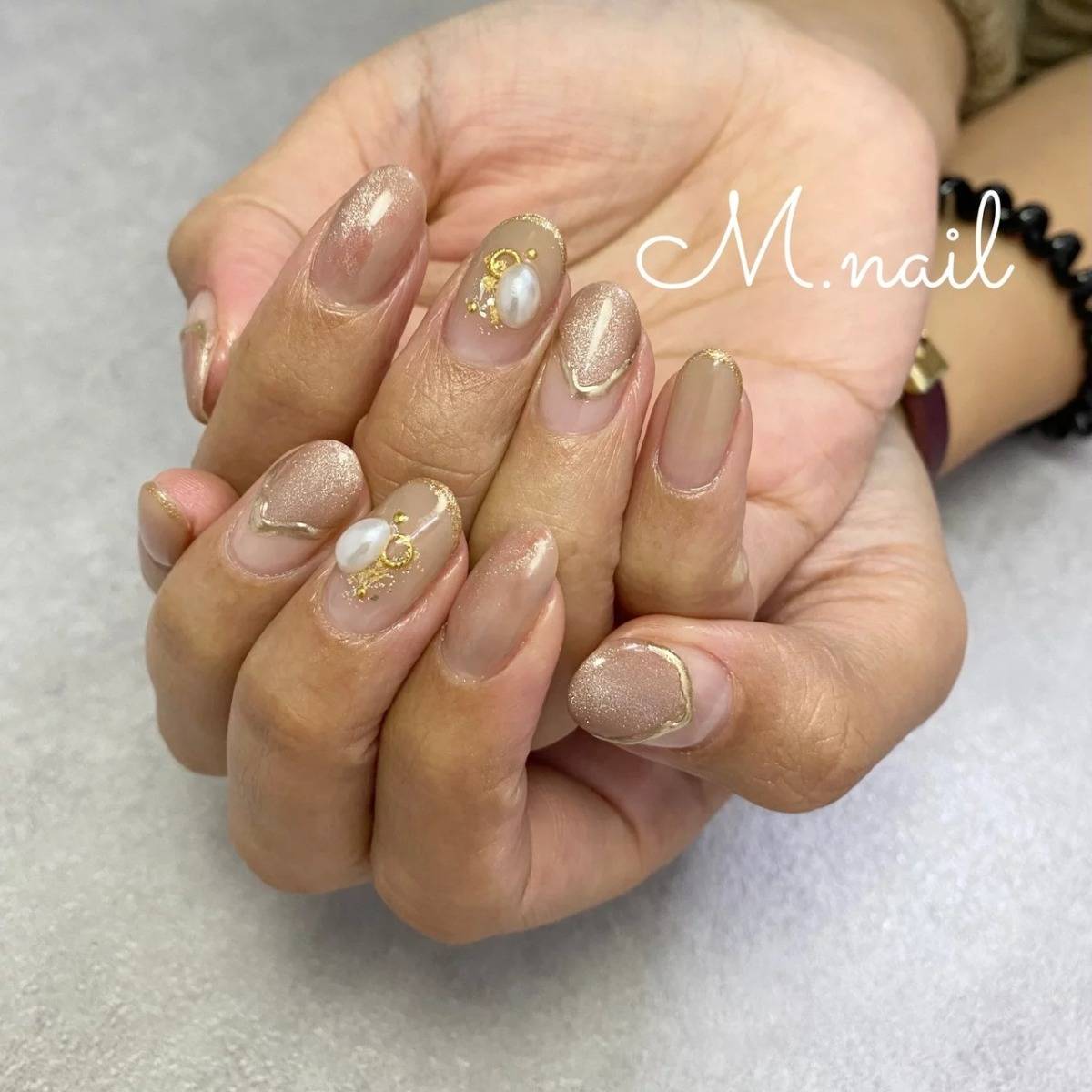 ヌーディーベージュネイル