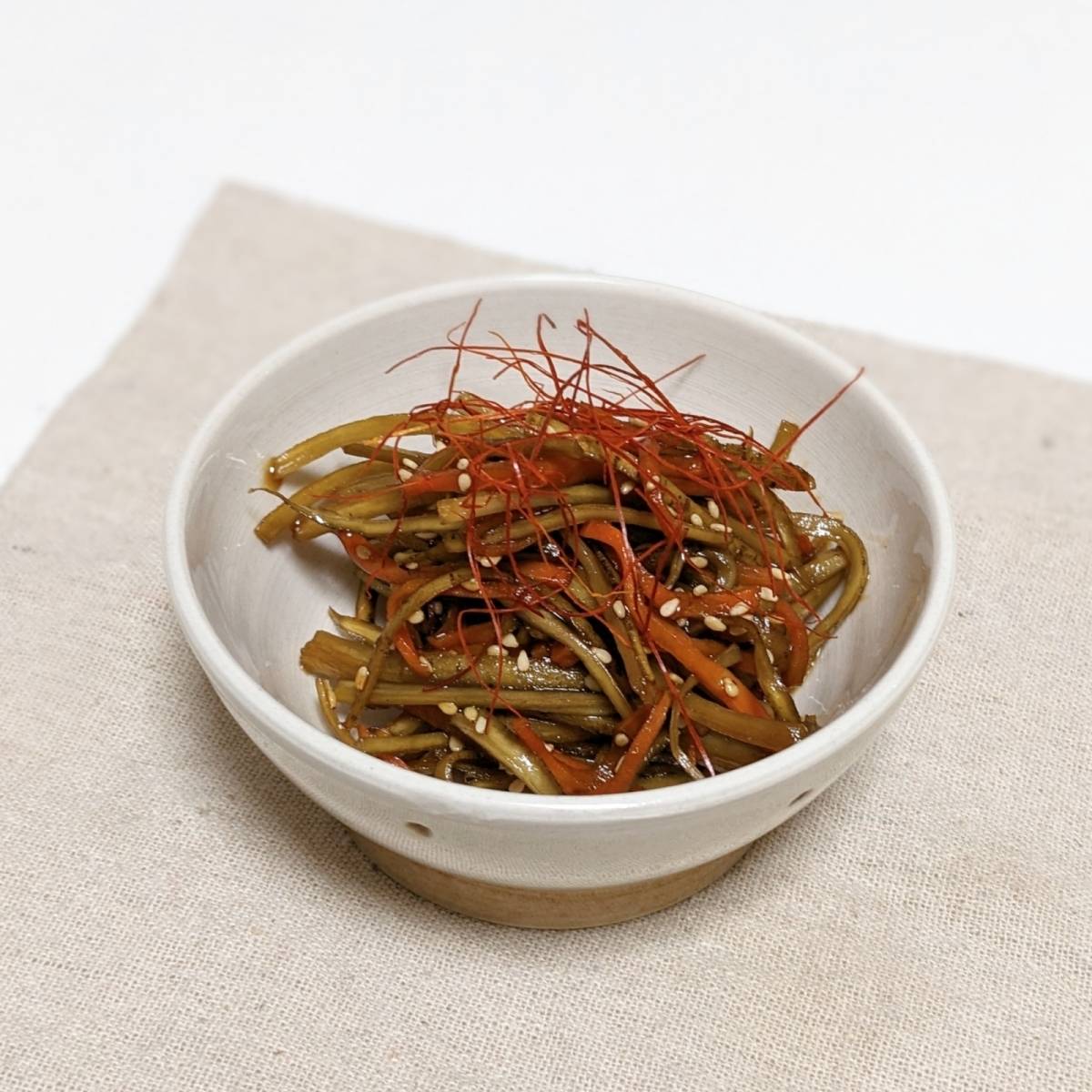 JAグループ公式の「ごぼう人参のキンピラ煮」のレシピ