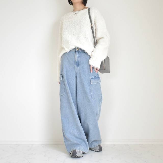 カーゴデザインのデニムパンツを主役に♪