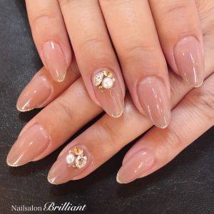  ピンクベージュネイル 