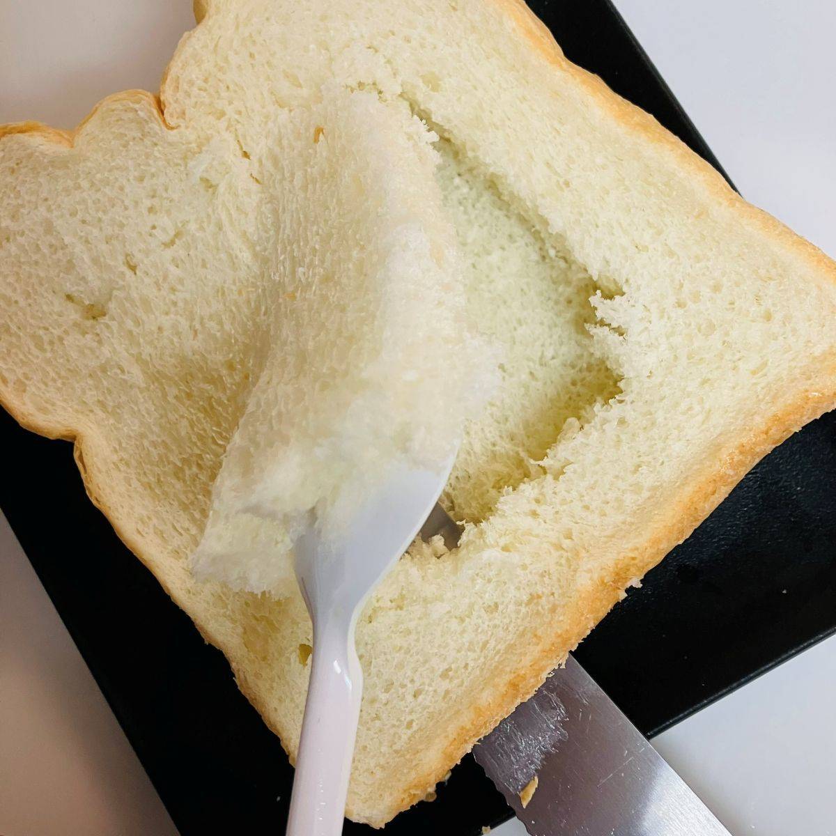 ヤマザキ公式の「オリーブオイル香る ガレット風トースト」のレシピ