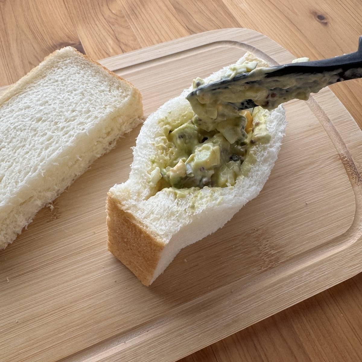 ヤマザキ公式の「アボカドタルタルサンド」のレシピ