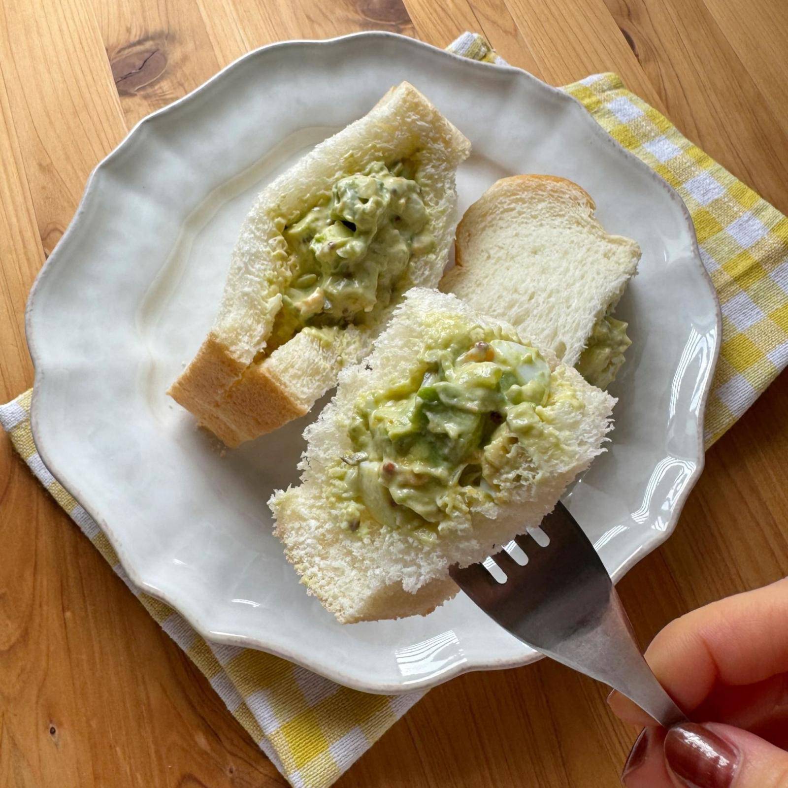 ヤマザキ公式の「アボカドタルタルサンド」のレシピ